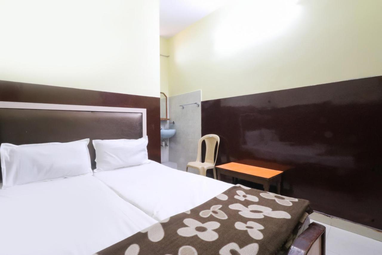 Spot On Hotel Monu Rāipur Exterior foto