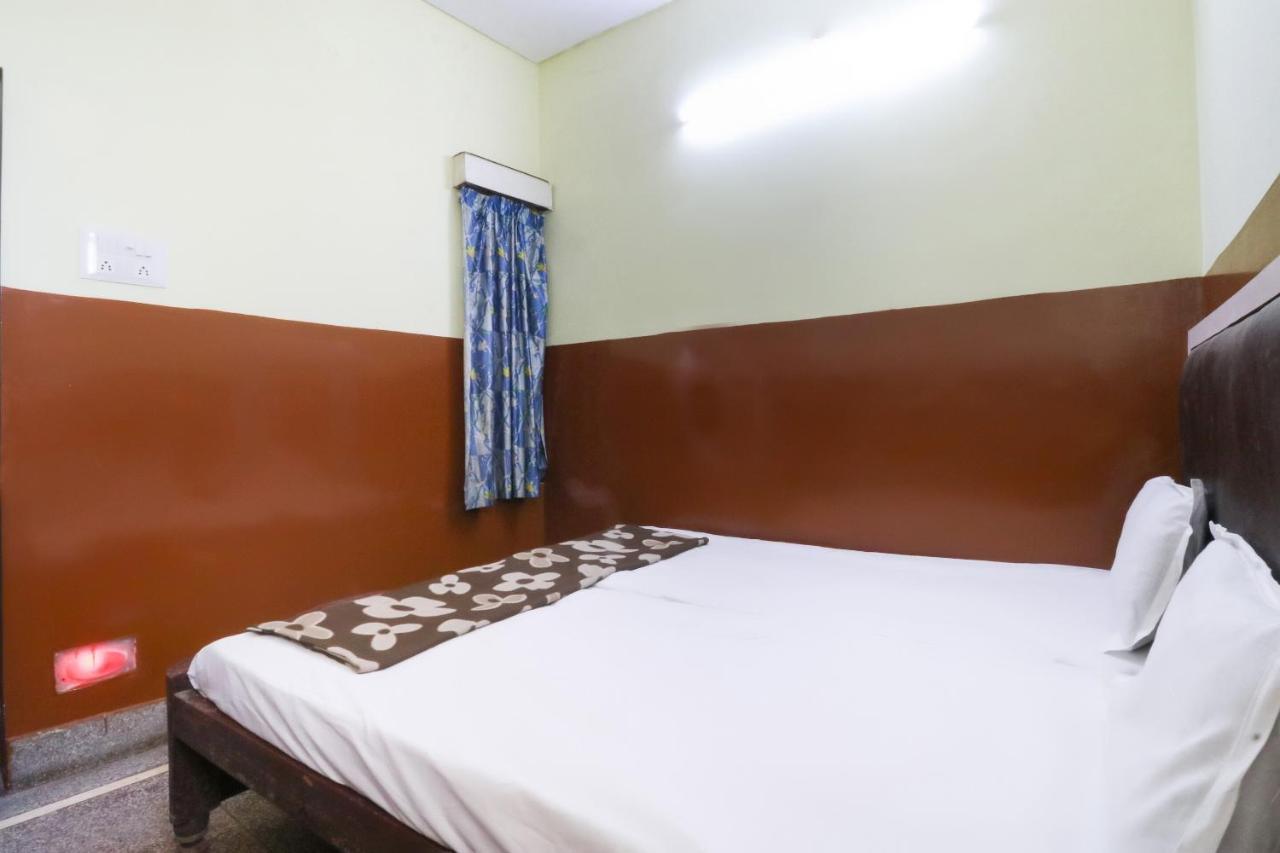 Spot On Hotel Monu Rāipur Exterior foto