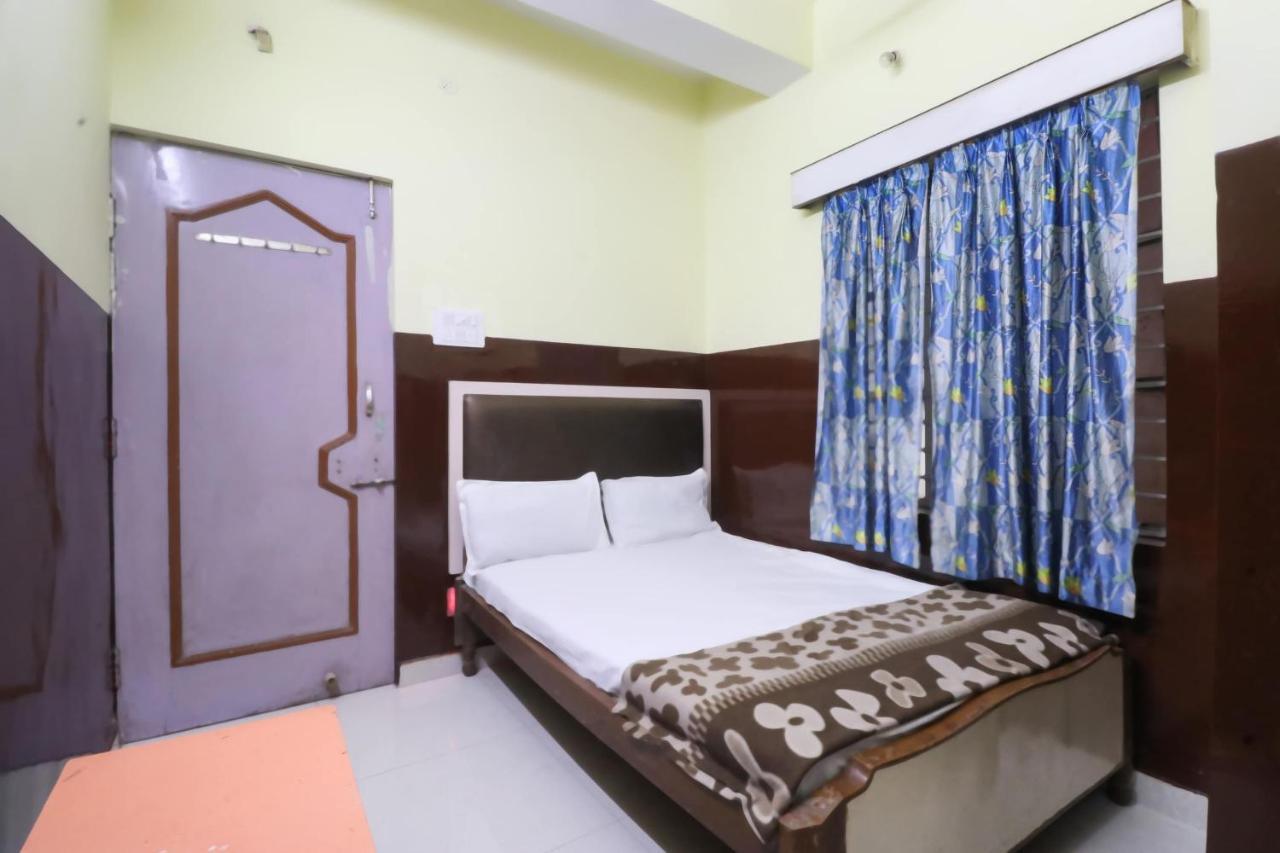 Spot On Hotel Monu Rāipur Exterior foto